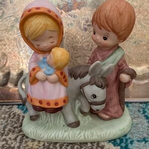 Homco Holiday holy family  with Pink and Brown Accents